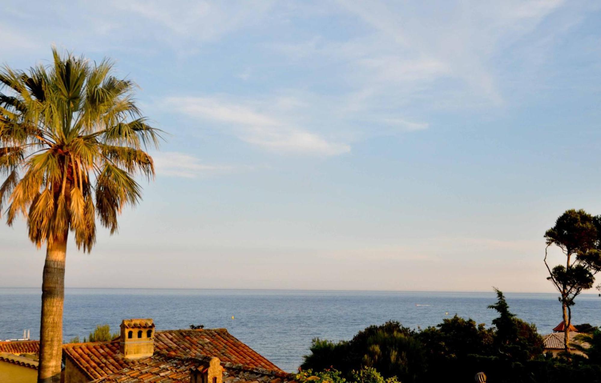 Hotel L'Escale Au Soleil Saint Aygulf Eksteriør billede