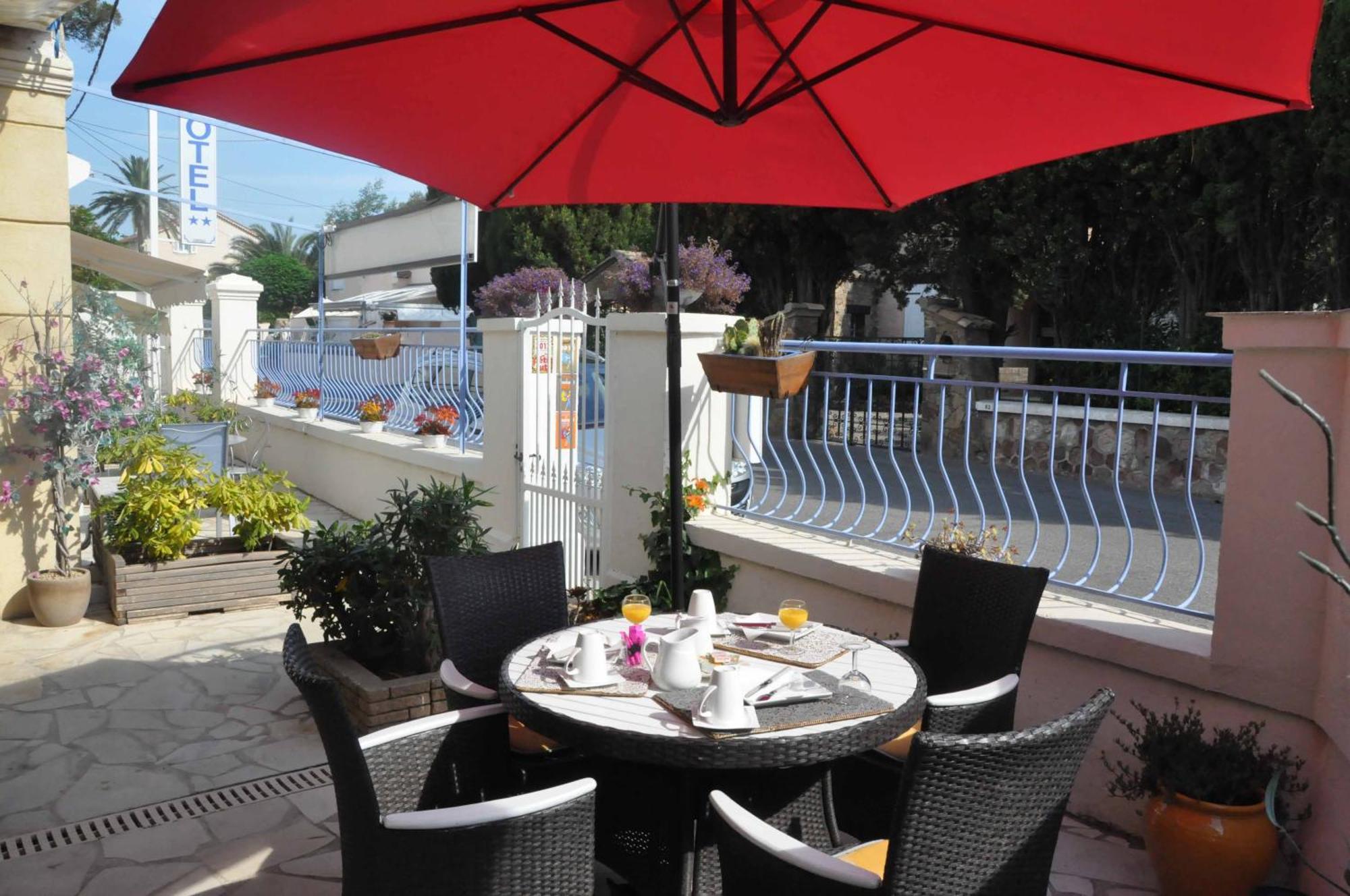 Hotel L'Escale Au Soleil Saint Aygulf Eksteriør billede