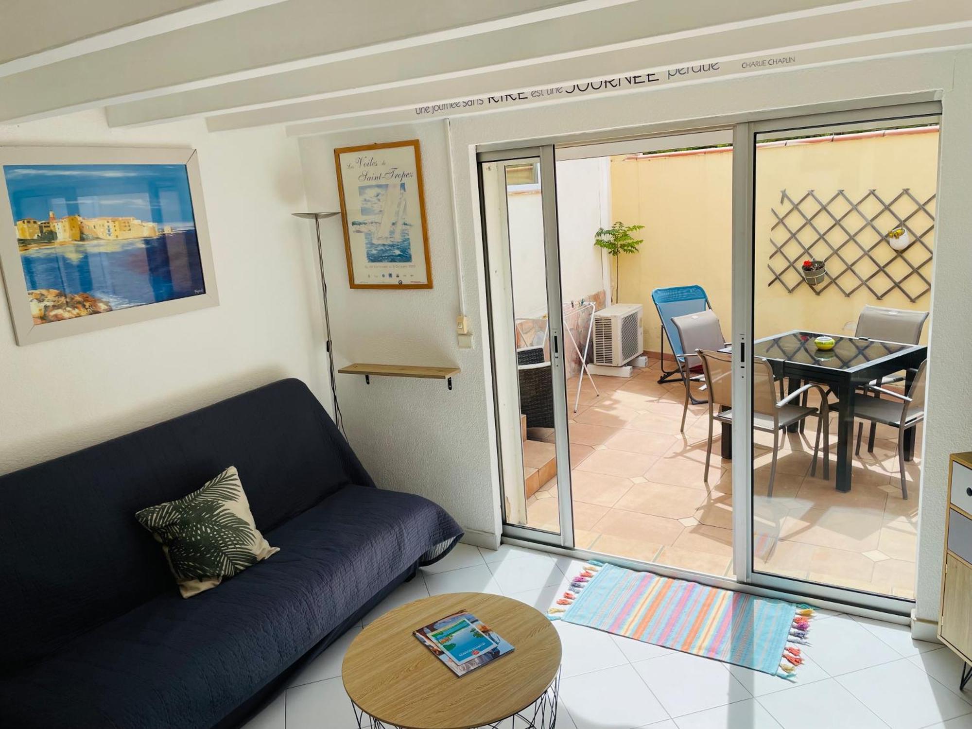 Hotel L'Escale Au Soleil Saint Aygulf Eksteriør billede
