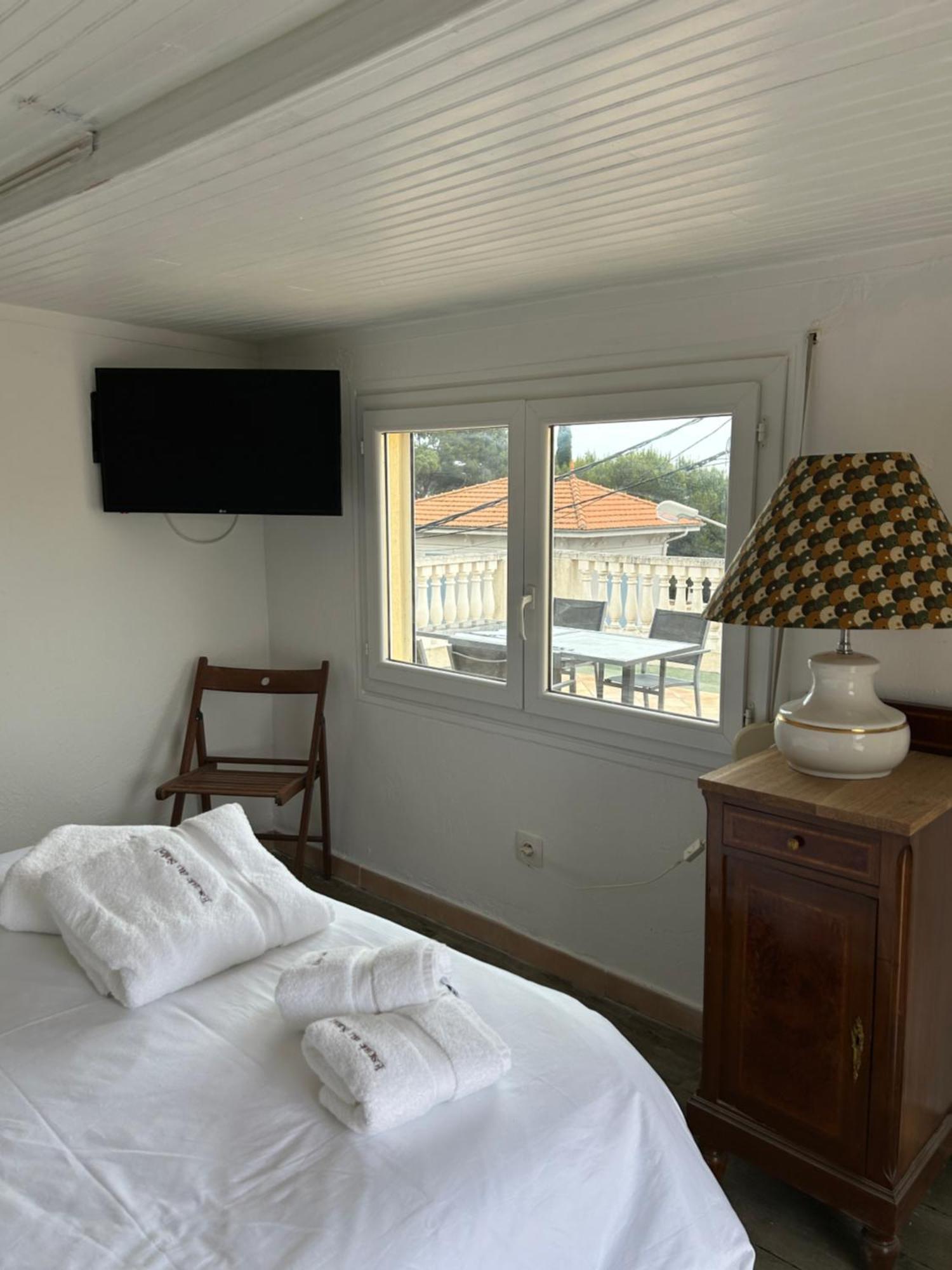 Hotel L'Escale Au Soleil Saint Aygulf Eksteriør billede