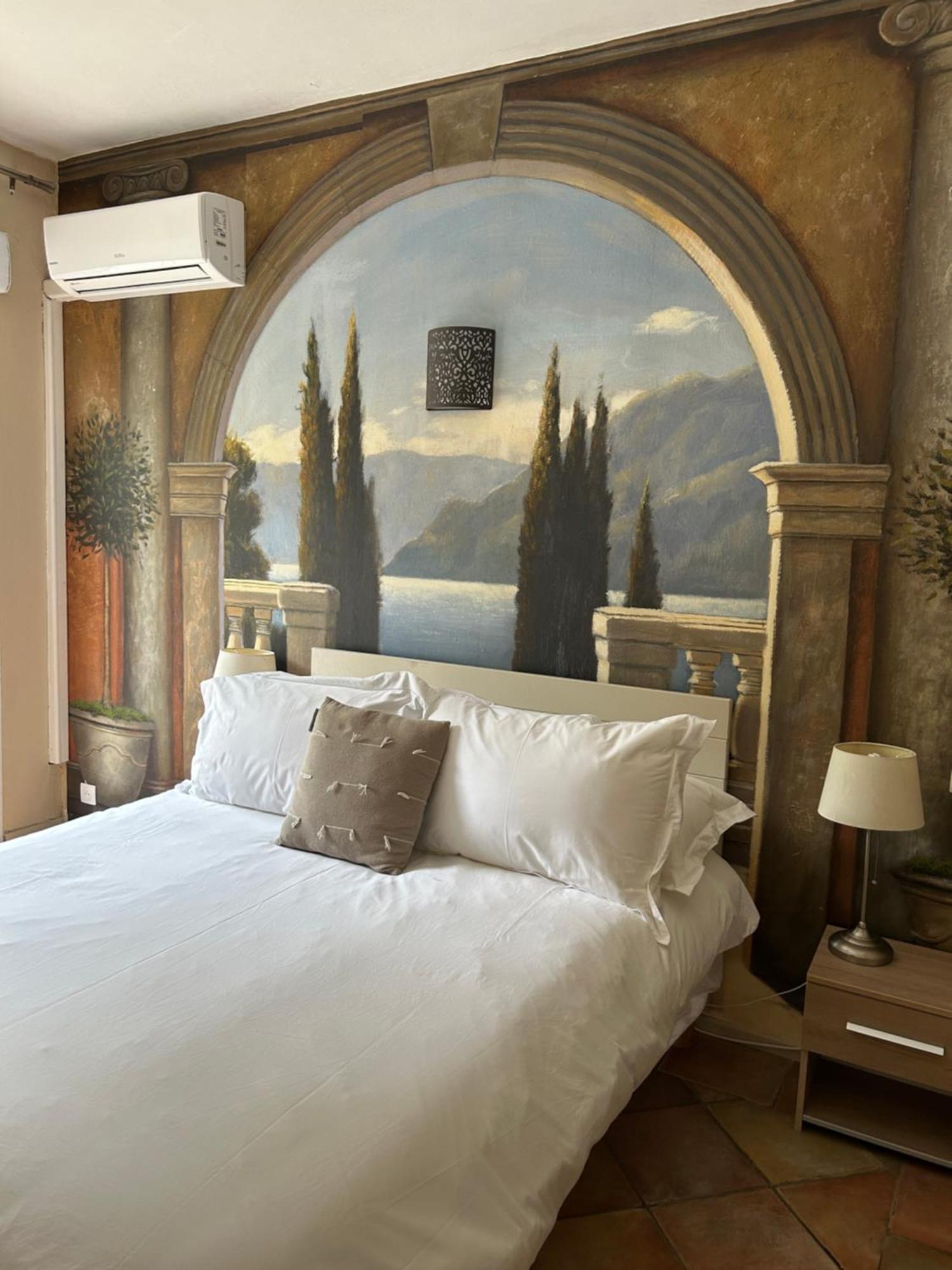 Hotel L'Escale Au Soleil Saint Aygulf Eksteriør billede