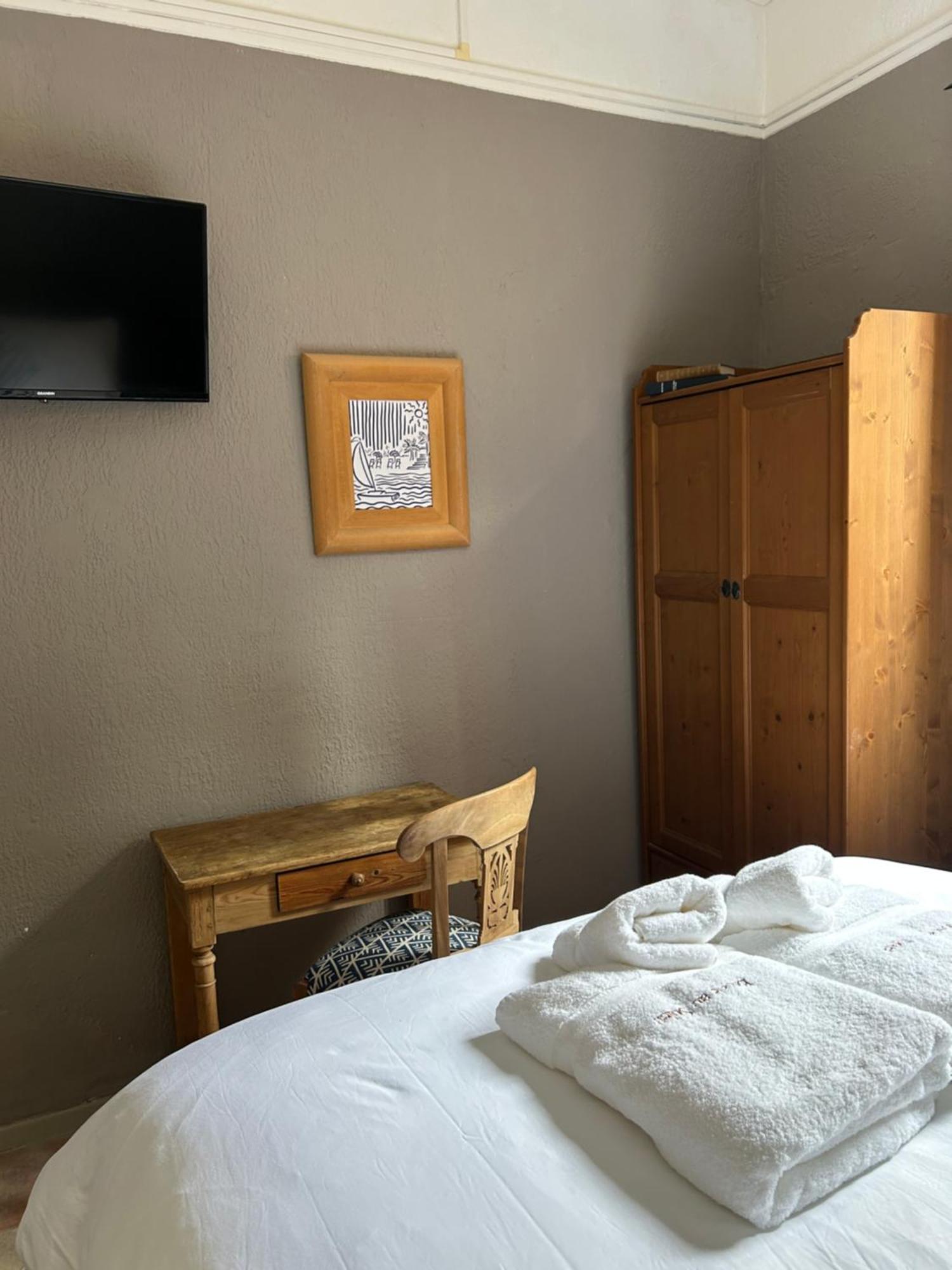 Hotel L'Escale Au Soleil Saint Aygulf Eksteriør billede