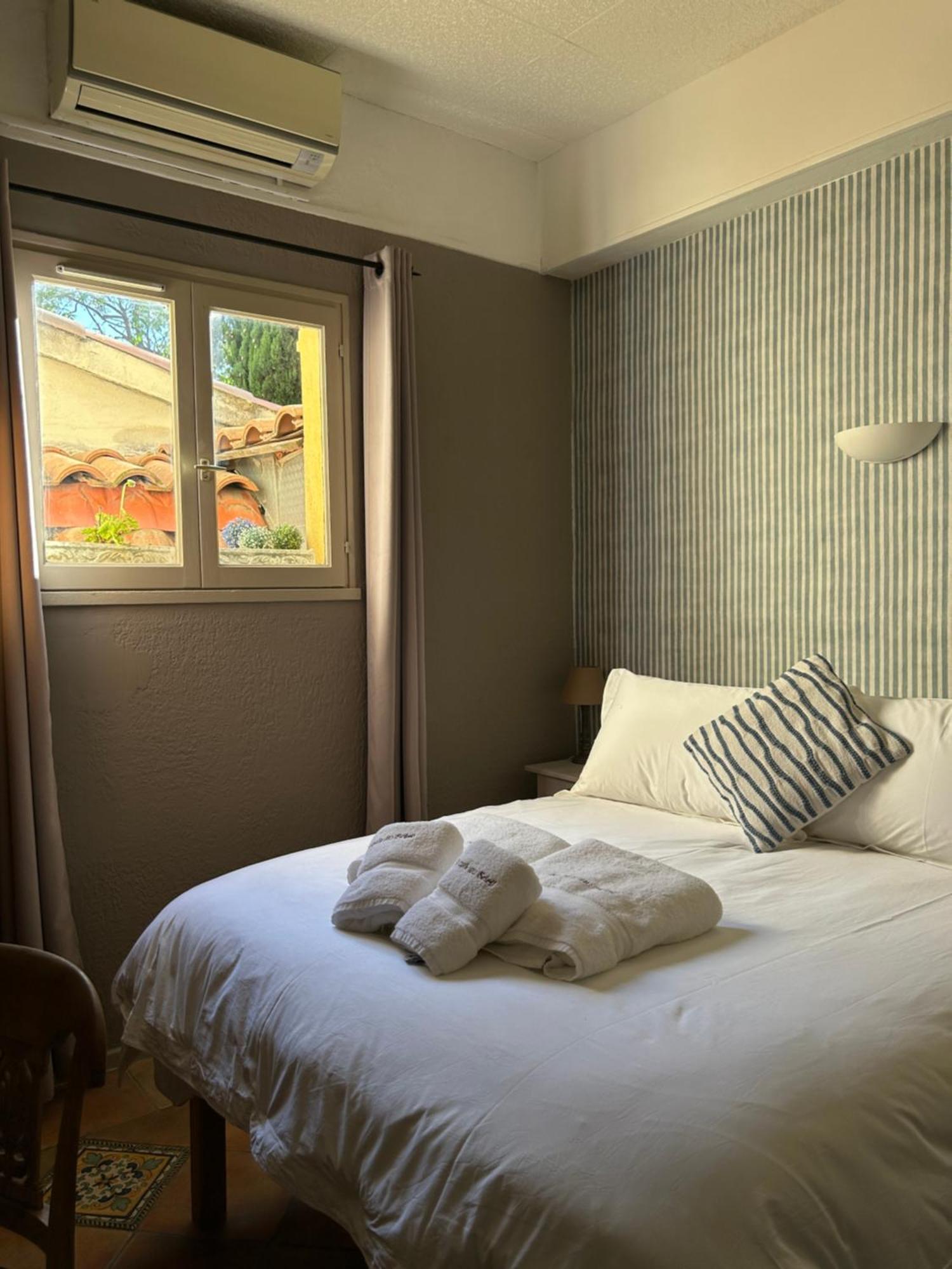 Hotel L'Escale Au Soleil Saint Aygulf Eksteriør billede